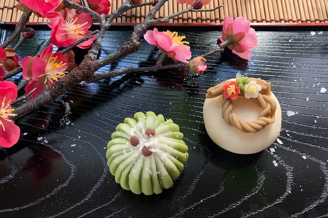 2 Hours Mochi &Nerikiri Making & Matcha Class in Bunkyo - The First Lesson: Understanding Japanese Sweets