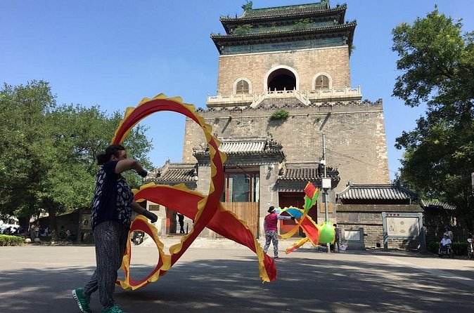 3-Hour Private Hutong Walking Tour with Drum Show at Drum Tower and Tea Tasting - Tea Inside the Bell Tower