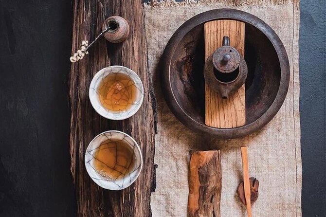 90minutes Tea Preparation and Tasting Experience in Como - Tasting tea by changing water and temperature