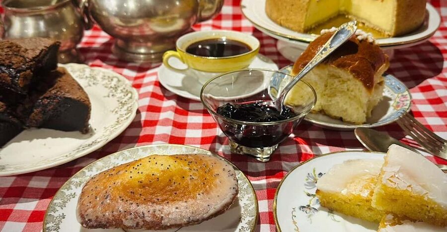 A French "Tea Time" in Paris - Simple Planning Advice Before You Go