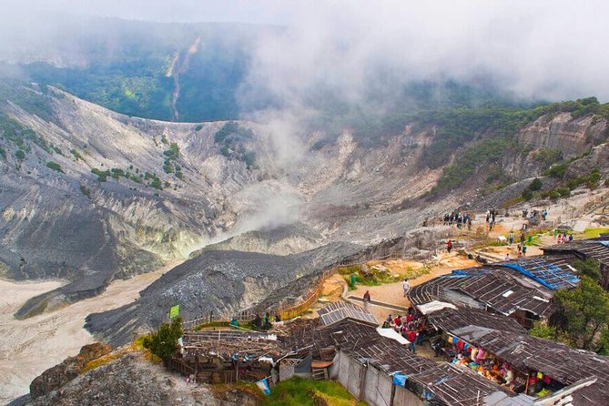 Active Volcano, Rice Field, Hot Spring, Fruit market, Tea Plantation with Lunch - Why this is a big day from Jakarta