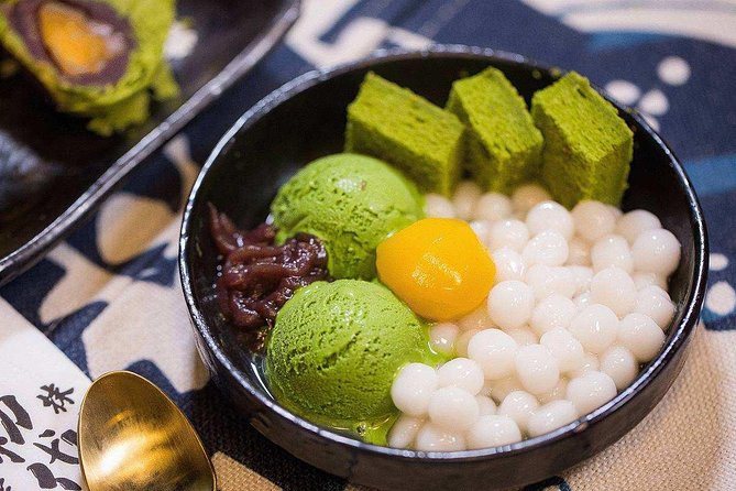 Afternoon Tea and Dessert Tour on the Huaihai Road in Shanghai - Why this afternoon makes sense in Shanghai