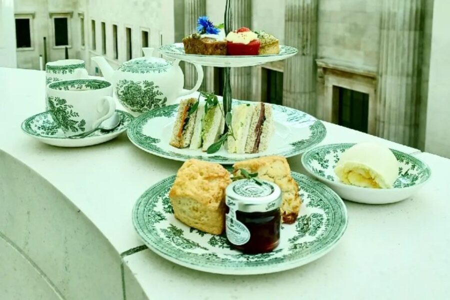 Afternoon Tea at the British Museum - Who will enjoy this tea most?