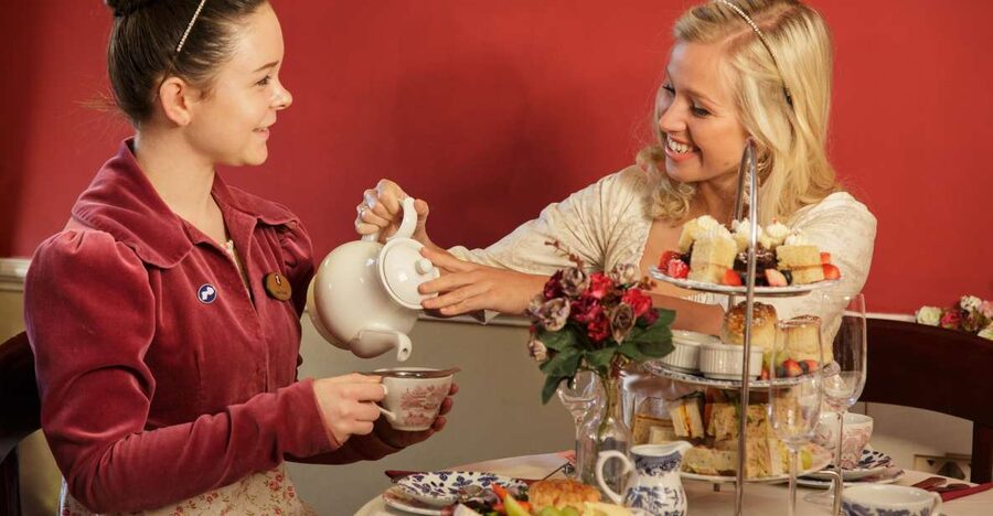 Afternoon Tea at The Regency Tea Room - Entering the Regency Tea Room in Bath