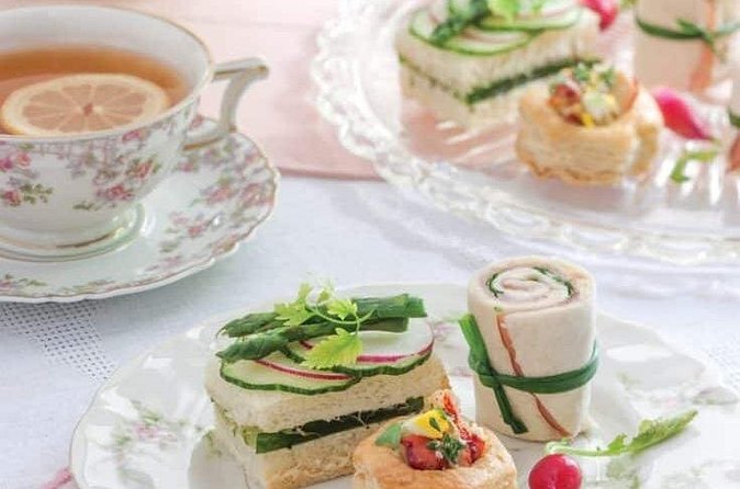 Afternoon Tea Experience Cooking Class - Sitting down to a proper afternoon tea