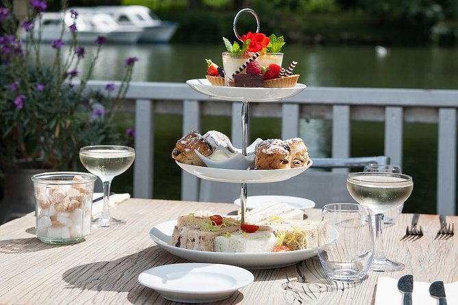 Afternoon Tea Sightseeing River Cruise in Oxford - Weather, Seating, and Practical Comfort