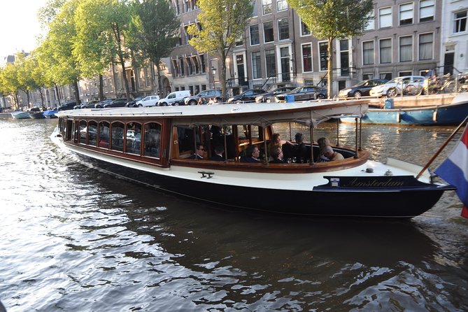 Amsterdam: High Tea Cruise - A Sunday afternoon on Amsterdam’s canals
