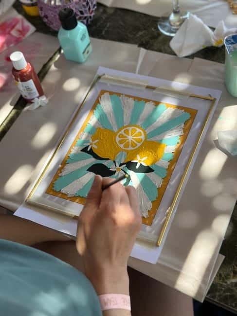 Antalya: Frame Glass Painting Workshop with Turkish Tea - What this Antalya craft experience actually is