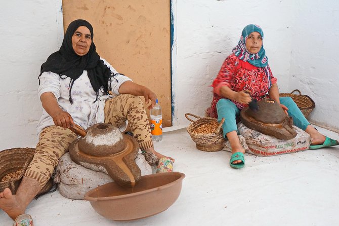Argan Forest, tea time at a Berbers family & Visit of an Argan cooperative. - What $52.27 buys you