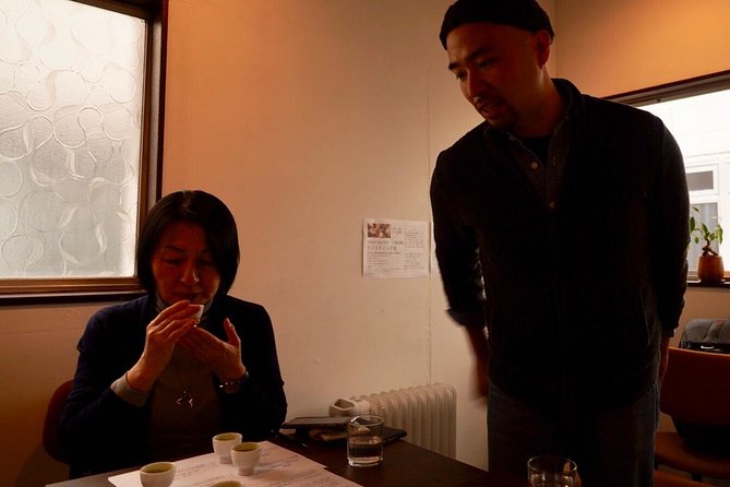 Authentic Japanese tea tasting session: sencha, matcha, gyokuro - Yosuke’s teaching style and the pace of the class