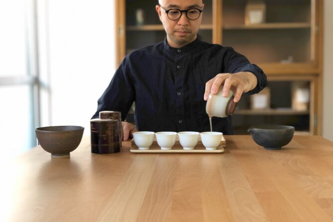 Authentic Japanese tea tasting session: sencha, matcha, gyokuro - Twelve cups that show the range of Japanese tea