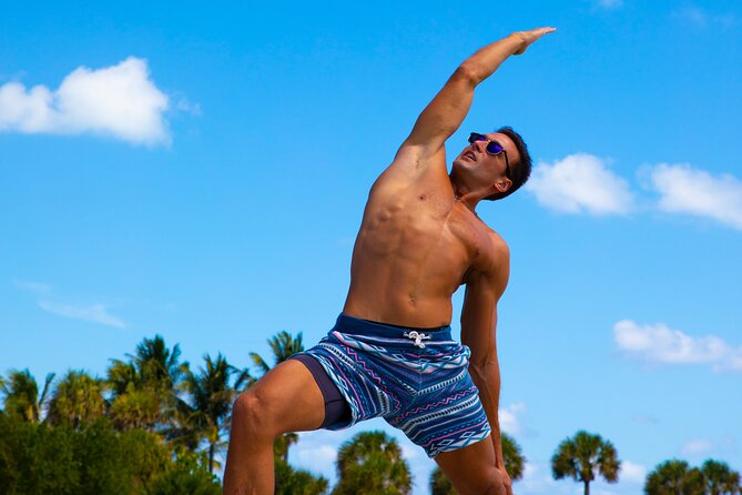 Beach Yoga & Tea Experience on South Beach - Meeting Damian at 5th Street Beach