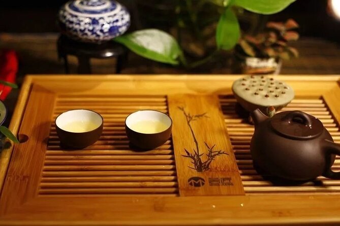 Beijing Tai Chi and Tea Ceremony Experience - A Gentle Start Near Jixiaolan Former Residence