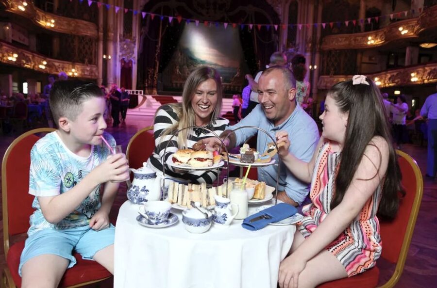 Blackpool: Afternoon Tea at Blackpool Tower Ballroom - Small drawbacks worth knowing