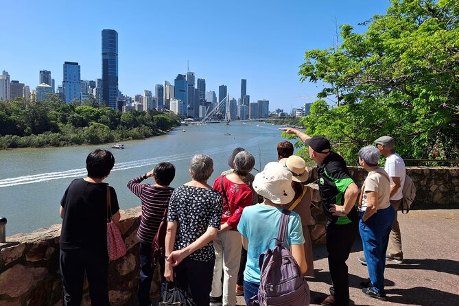 Brisbane Bus Tour: Max 10 people | Half Day | Morning tea inc. - New Farm Park and the final river views