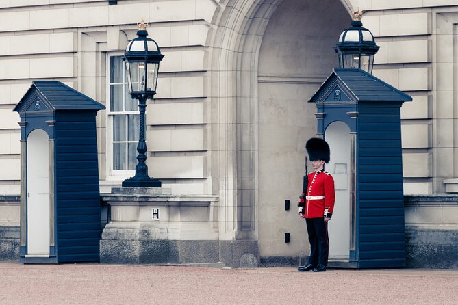 Buckingham Palace, St James Palace & Tea at Kensington Palace - Tea in the Orangery