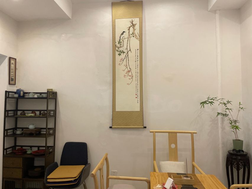 Chinese Tea ceremony in Beijing Hutong courtyard - Key points to know before booking