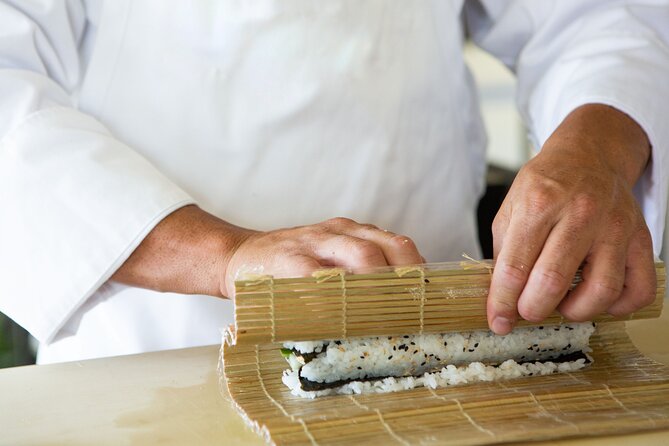 Craft Sushi and Matcha Ice Cream in Central Osaka (3-Course Meal) - Location, timing, and planning the day