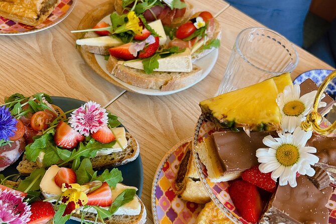 Delightful Scottish Afternoon Tea Experience in Edinburgh - Arriving on Leven Street at 1:30 pm