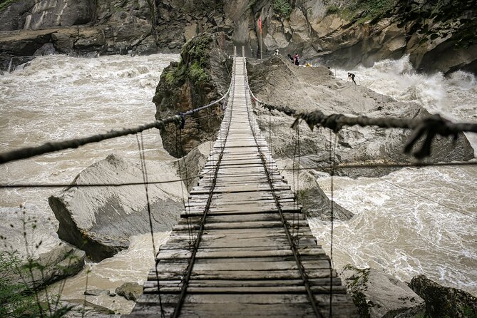 Eat Your Way Through Yunnan's Tea & Horse Road, from Dali to Lijiang, 8-day Trip - What the $2,200 price really covers