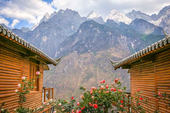 Eat Your Way Through Yunnan's Tea & Horse Road, from Dali to Lijiang, 8-day Trip - Xizhou brings Baba bread and old Bai buildings