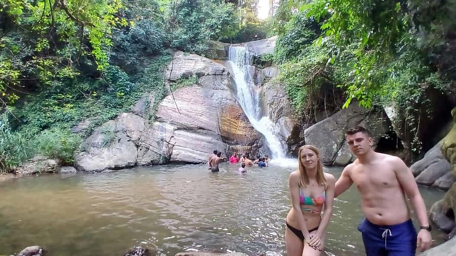 ELLA Lipton Seat Tea Test & Pluck 9Arch, Waterfalls, & Lunch - Key points to know before booking