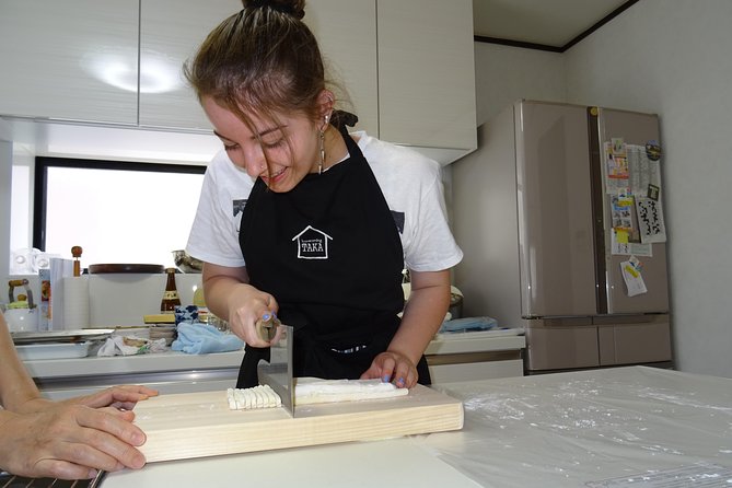 Experience all of Japanese culture and Japanese food experience classes "origami, udon, Japanese food, green tea, calligraphy" in 4 hours - Matcha and Japanese sweets after lunch