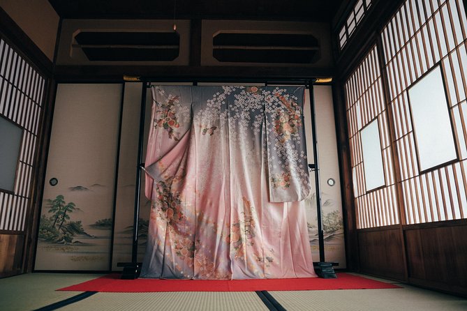 Experience Japanese calligraphy & tea ceremony at a traditional house in Nagoya - What the $179.63 price includes