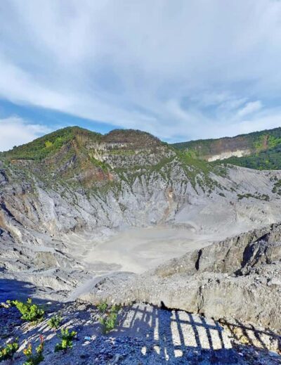 Volcano, Tea & Rice Fields, Hot Spring