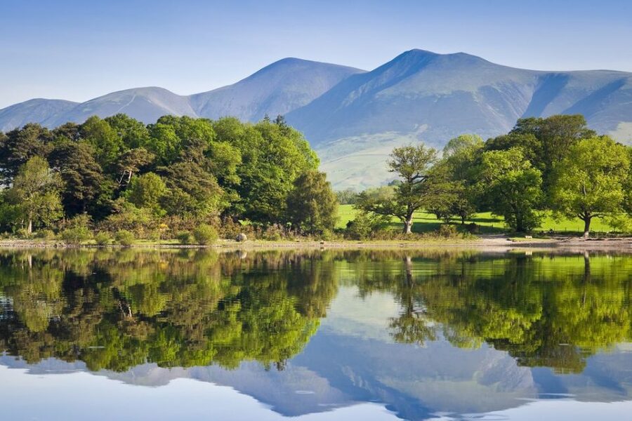 From London: Lake District Tour with Cream Tea & Cruise - Beatrix Potter at Hill Top or Bowness