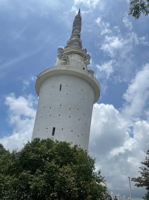 From Negombo: Ambuluwawa Tower & Tea Factory,Kandy Day Trip - Workshops, museums, and shopping stops