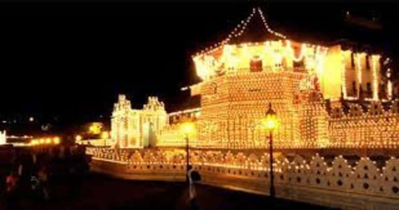 From Negombo : Pinnawala & Tea Factory & Kandy Full Day Trip - Kandy viewpoints and the culture show