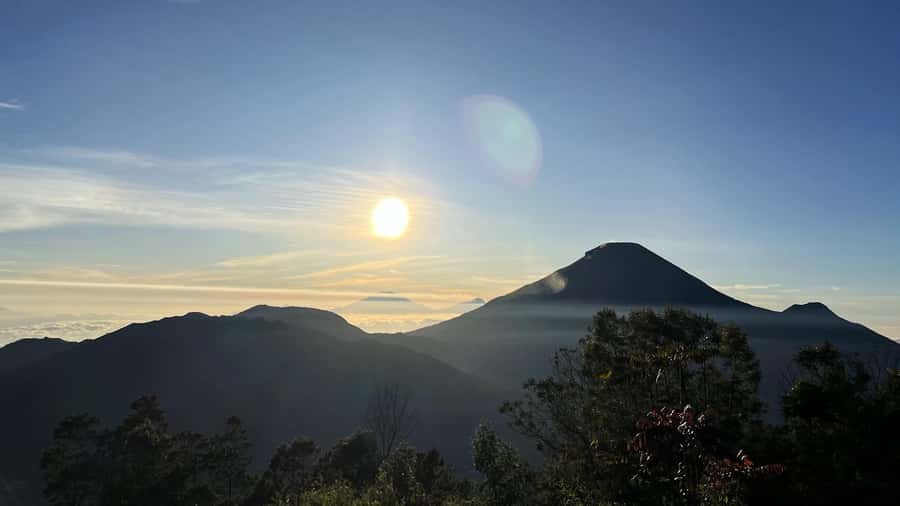 From Yogyakarta: Dieng Tour, Golden Sunrise & Tea Plantation - Key points to know before booking