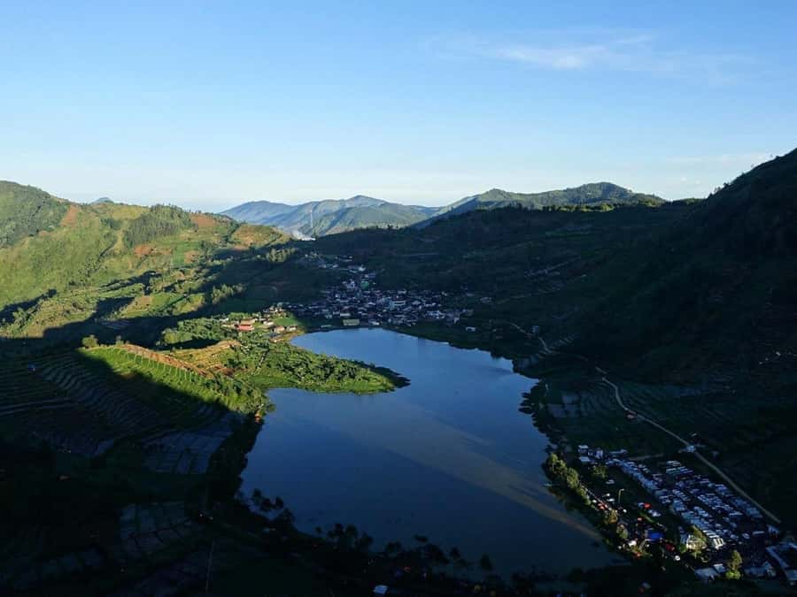 From Yogyakarta: Dieng Tour, Golden Sunrise & Tea Plantation - Sulfur steam at Sikidang Crater