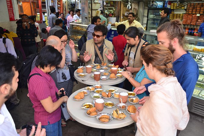 Full Day Food Tour Of Delhi with a chef. Includes Tea Tasting - The optional tea tasting