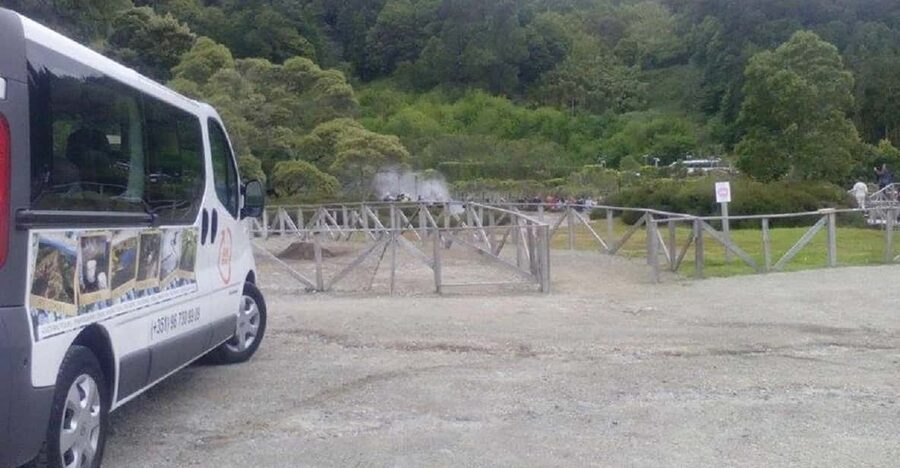 Full day Furnas | Hotsprings | Thermal Baths | Tea Factory - Cerâmica Vieira and the first glimpse of local craft