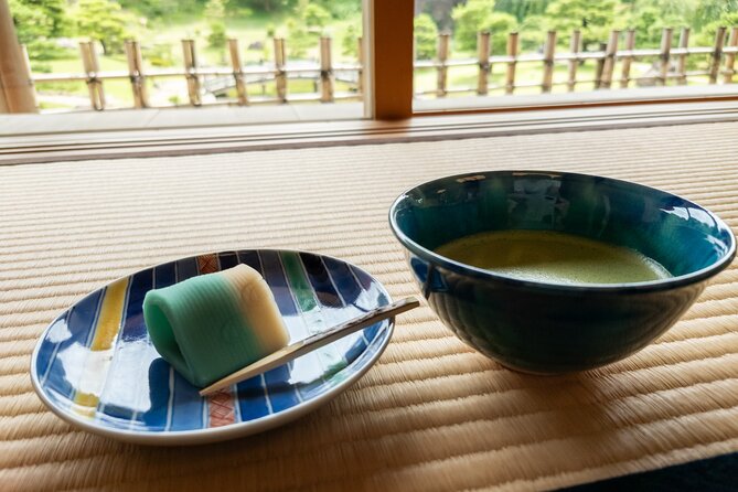 Full-Day Tour from Kanazawa: Samurai, Matcha, Gardens and Geisha - Kanazawa Castle: scale before the garden