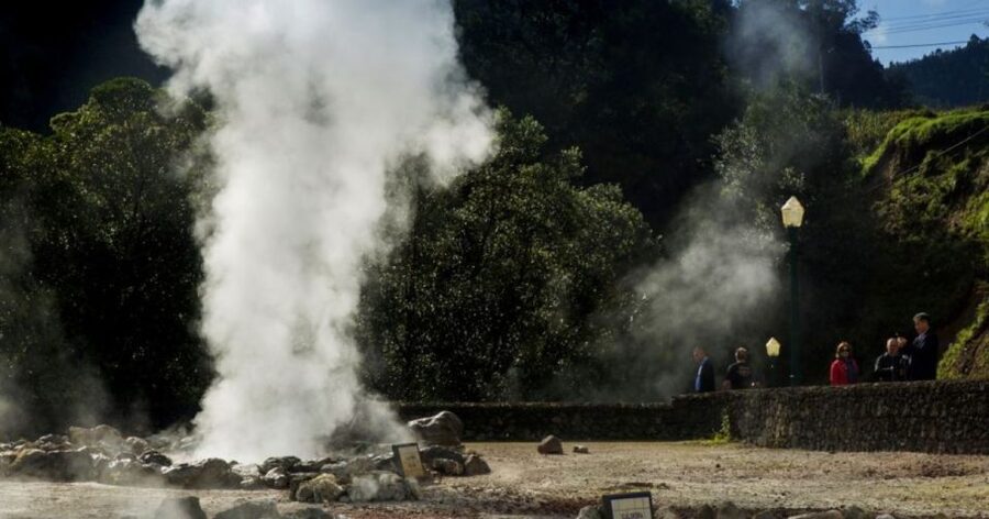 Furnas: Thermal Springs & Tea Plantation Day Tour with Lunch - The Furnas boilers show volcanic heat at ground level
