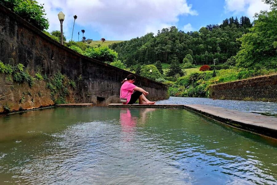 Furnas: Volcano Wonders, Tea Plantation & Waterfall Tour - Gorreana shows São Miguel’s tea tradition