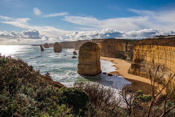 Great Ocean Road, 12 Apostles, Rainforest & Morning Tea-Melbourne - Loch Ard Gorge adds drama and history