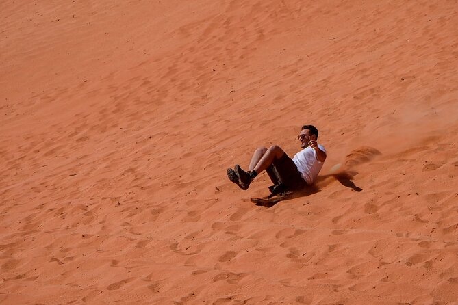 Half day Jeep Tour in Wadi Rum incl. water and Bedouin tea - Um Sabatah and the afternoon sunset option