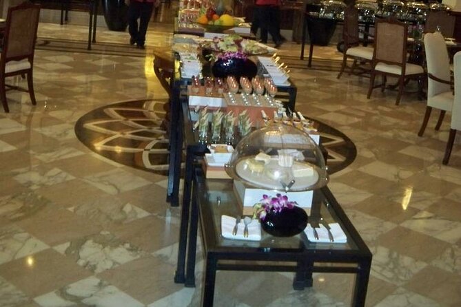 High Tea At The Atrium Restaurant, Imperial Hotel, New Delhi - Dress, Comfort, And Practical Details