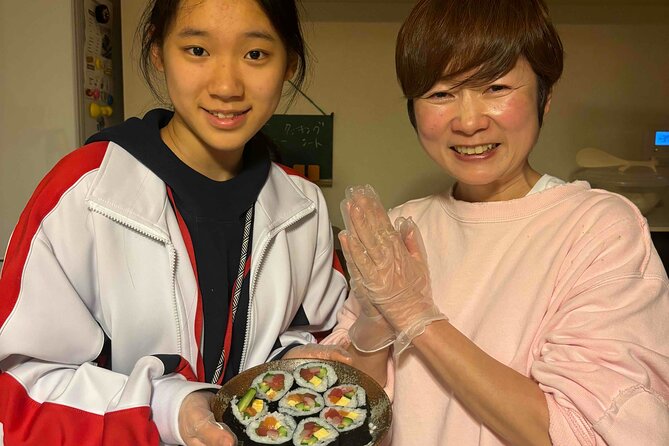 Hokkaido Seafood Sushi Rolls Experience with Matcha, in Sapporo - Matcha and sweets from noon to 12:30 p.m.