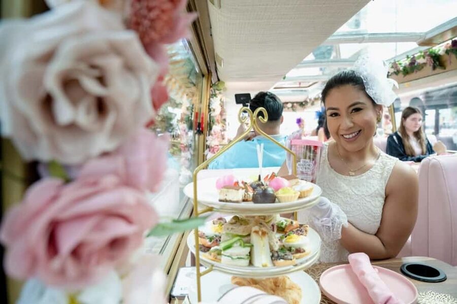 Houston: Tea Around Town® Afternoon Tea Bus Tour - Should you book the Tea Around Town bus tour?
