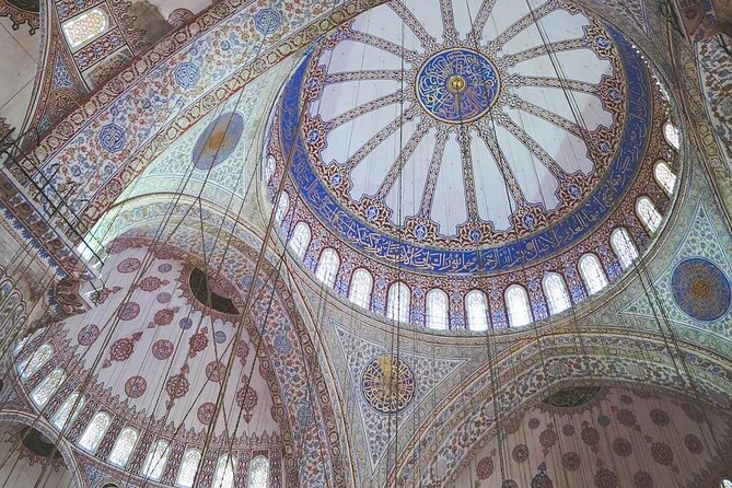 Istanbul Highlights: Guided Tour with Turkish Tea or Coffee - Grand Bazaar: Useful Guidance, Limited Shopping Time