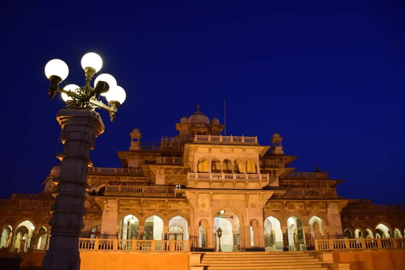 Jaipur: City Night Tour with Patrika Gate & Masala Chowk Tea - Why Jaipur is better after sunset