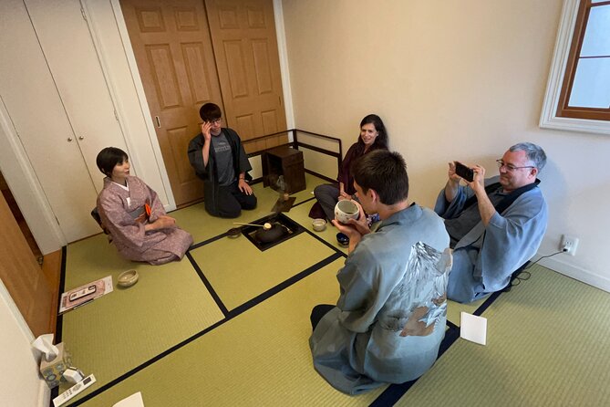 Japanese Tea Ceremony at Private Home in Yokohama, suburban Tokyo - A warm family connection