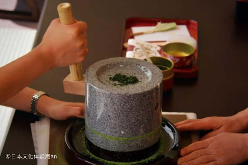 Japanese Traditional Sweets making and Tea Ceremony - Why the Kyoto bean paste matters