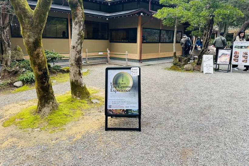 Kanazawa: Kenrokuen Tea Ceremony Experience - The opening history lesson at Kenrokutei