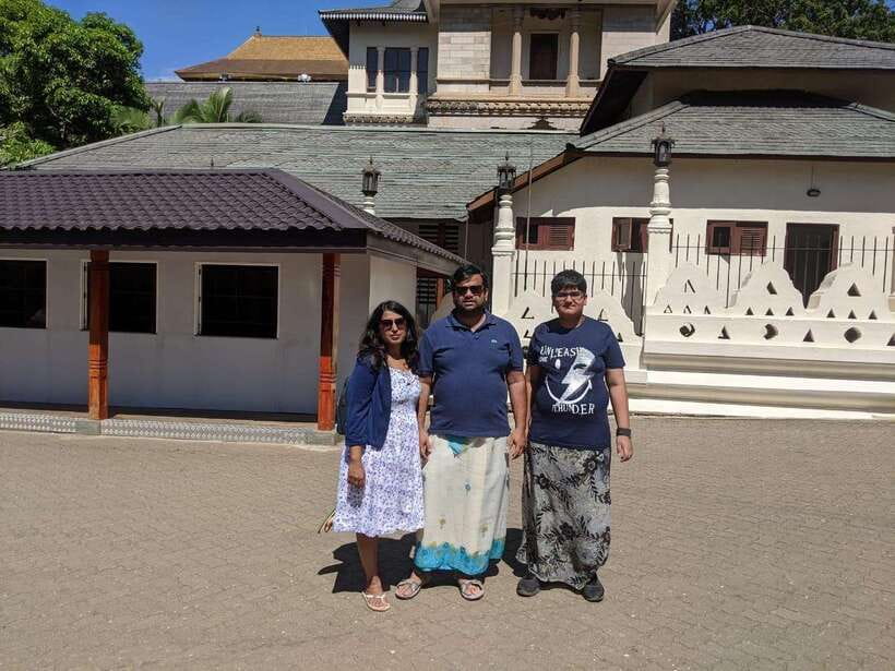 Kandy & Pinnawala & Tea Factory Full Day Tour From Negombo - The long road from Negombo to the hills